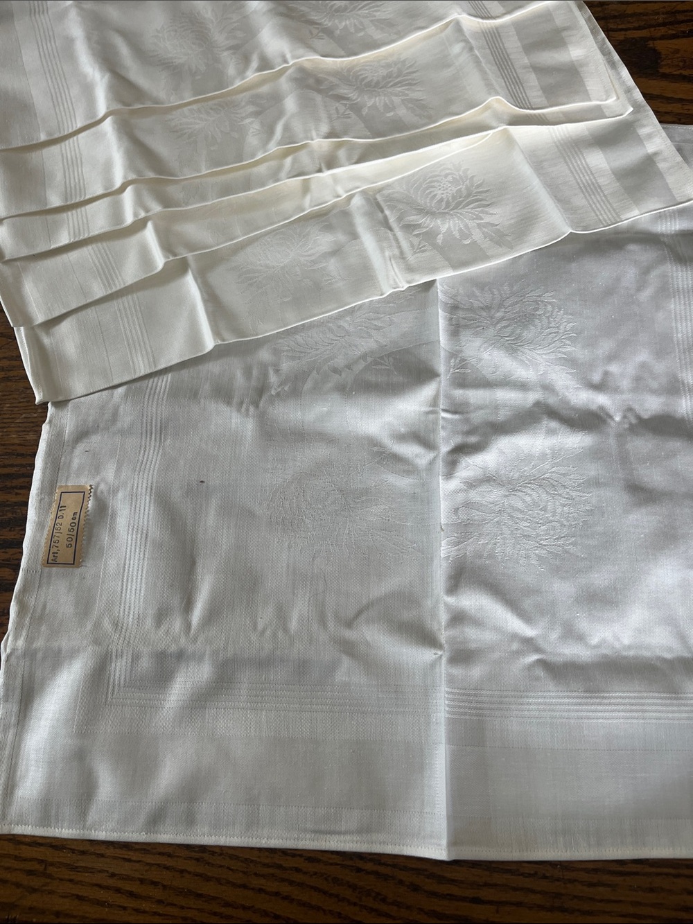 Vintage White Damask Linen Napkin Set